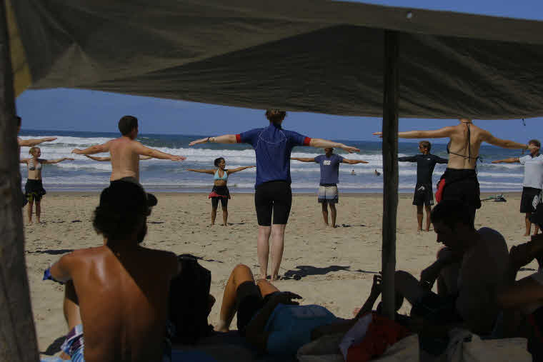 Warmmachen am Strand