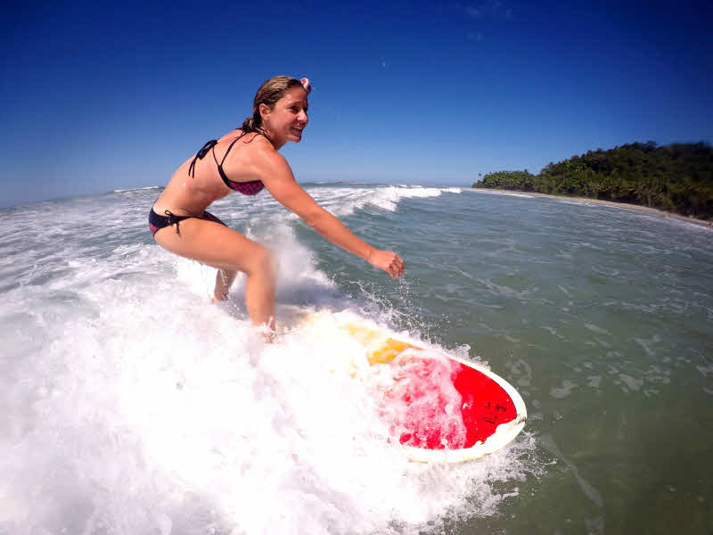 Costa Rica Wellenreiten