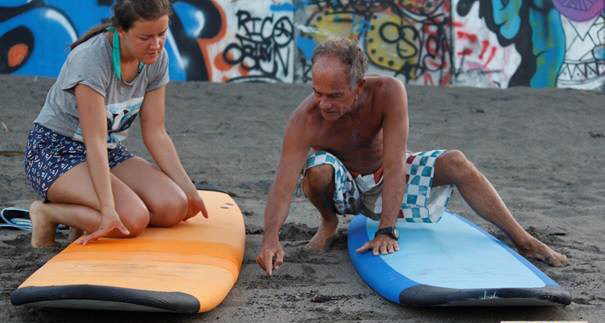 Wellenreiten lernen Bali