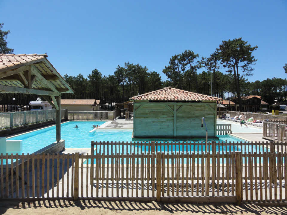 Pool St. Girons Familiencamp