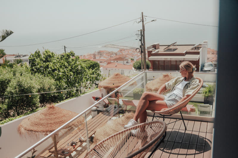 Zimmer mit Balkon und Meerblick