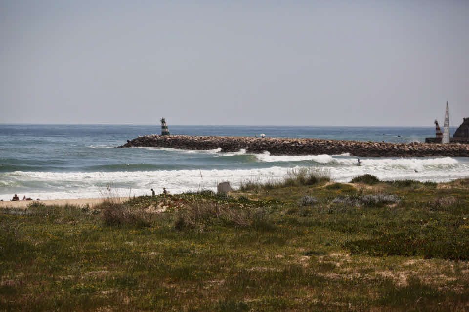 Wellenreiten an der Algarve