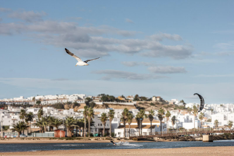 Strand und Fluss in Conil